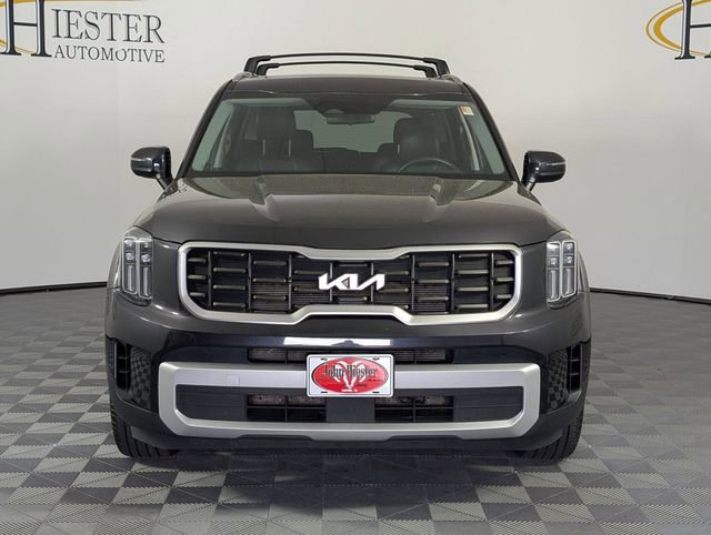Used 2025 Kia Telluride S AWD/4WD image 3