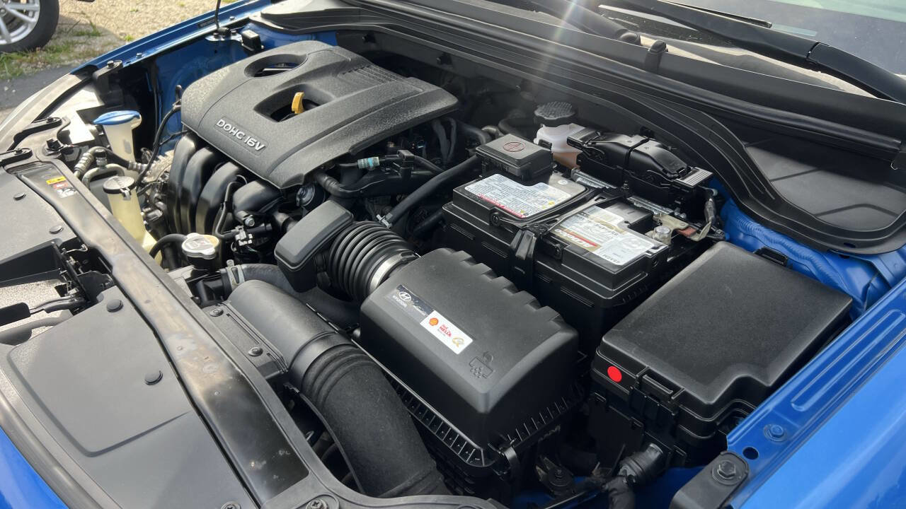 Used 2017 Hyundai Elantra SE w/ SE A/T Tech Package 03 image 36