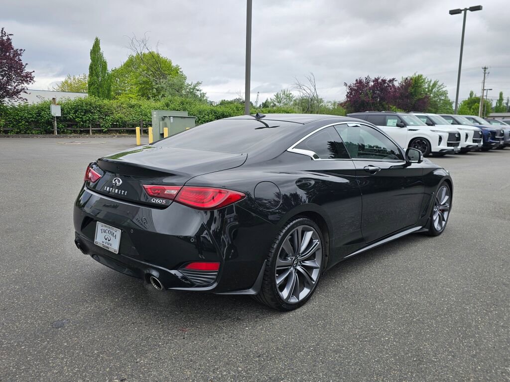 Used 2022 INFINITI Q60 Red Sport 400 w/ Cargo Package RWD image 7
