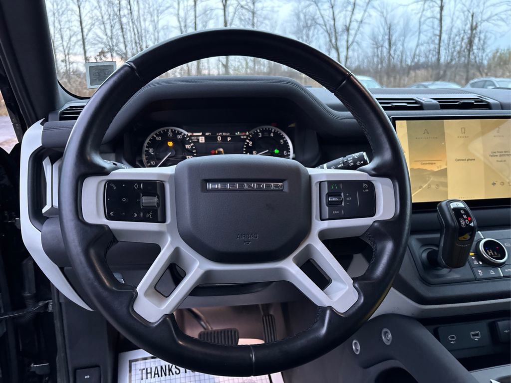Used 2023 Land Rover Defender 90 S image 19