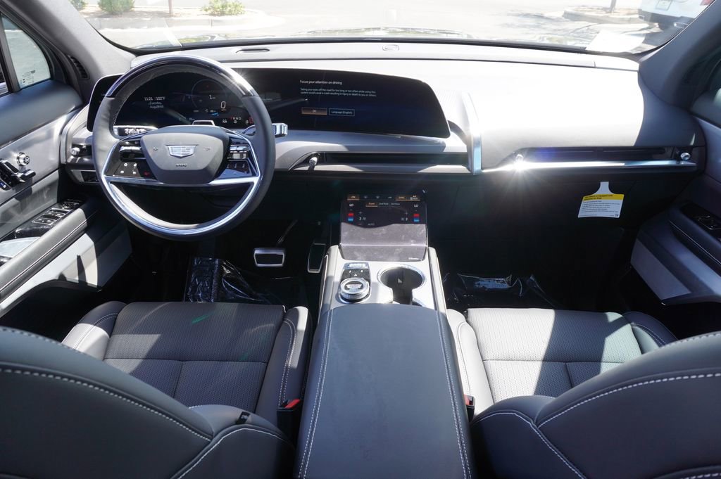 New 2026 Cadillac Vistiq Luxury AWD/4WD image 11