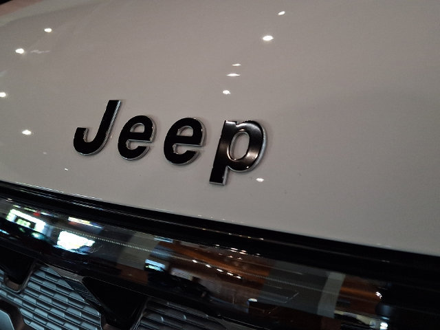 New 2026 Jeep Grand Wagoneer Summit AWD/4WD image 9