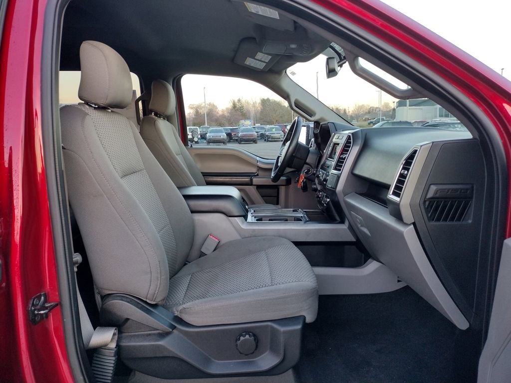 Used 2016 Ford F150 XLT w/ Equipment Group 301A Mid image 11