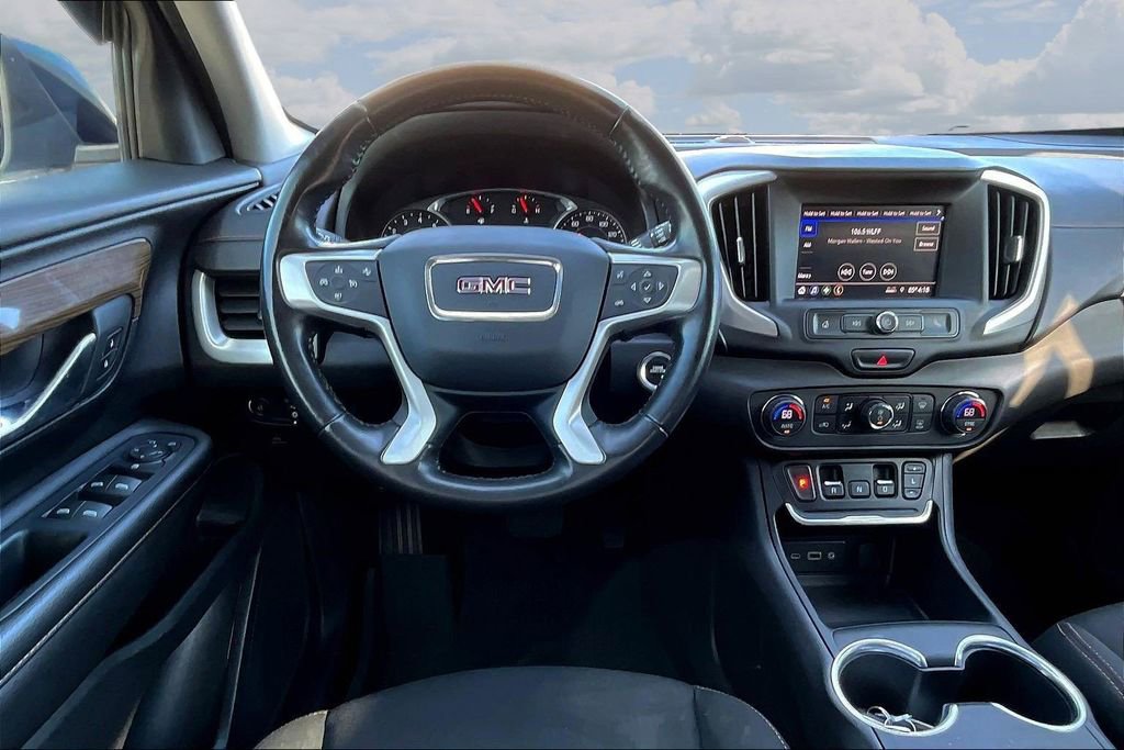 Used 2020 GMC Terrain SLE w/ Driver Convenience Package image 10