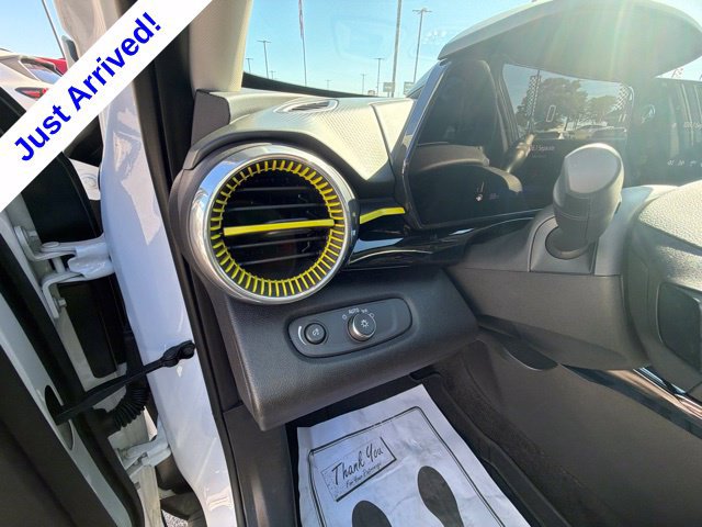 Used 2024 Chevrolet Trax ACTIV w/ Sunroof Package FWD image 43