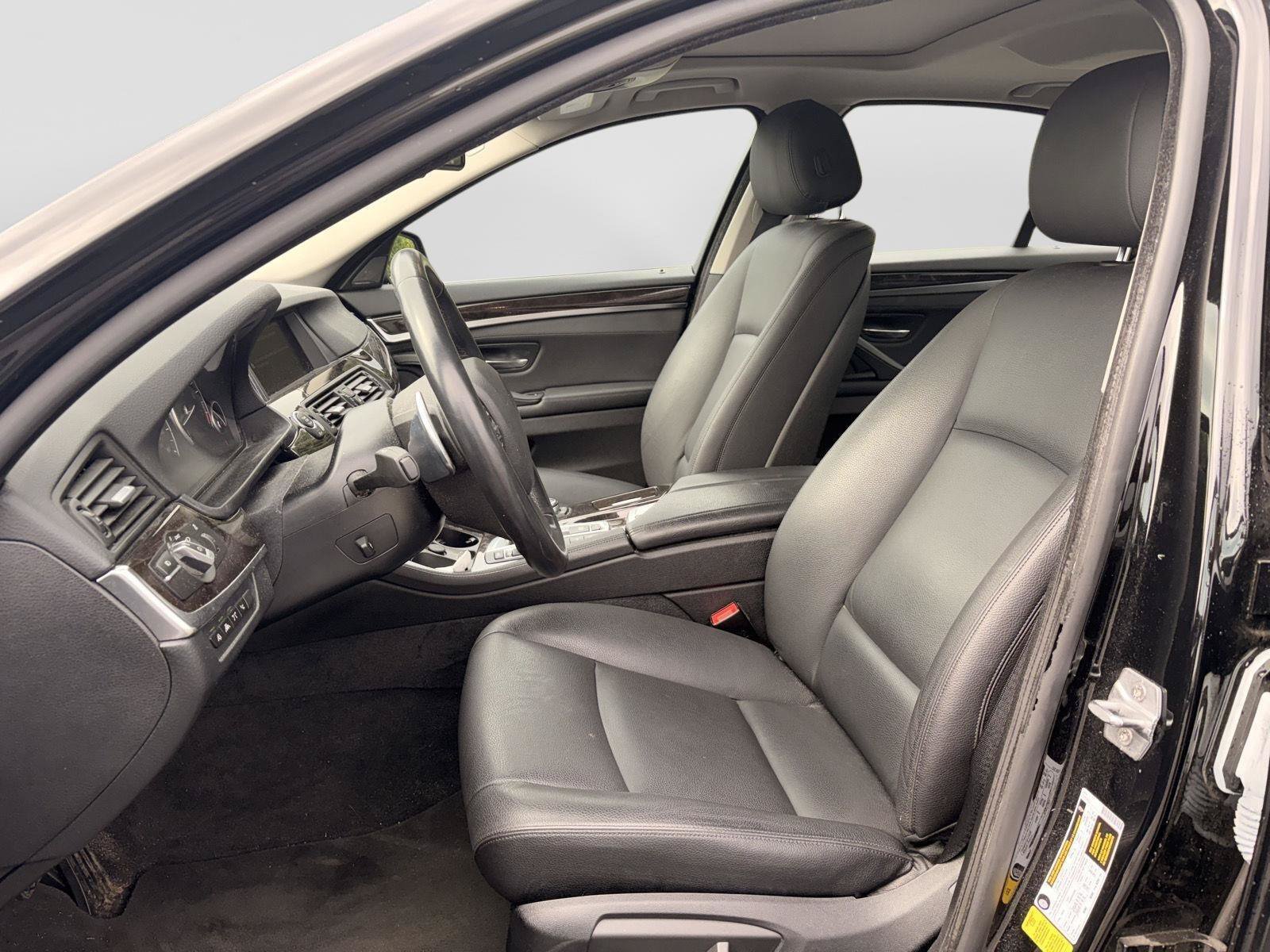 Used 2016 BMW 535i Sedan RWD image 9