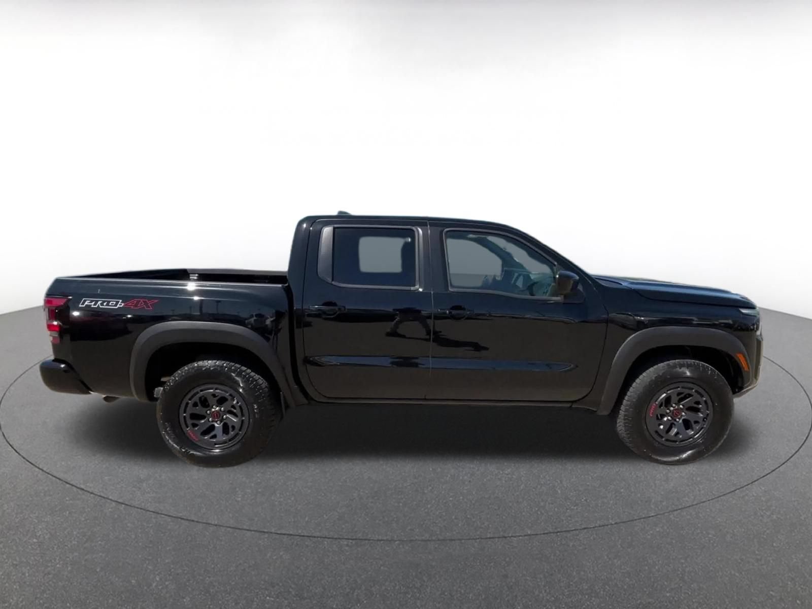 Used 2026 Nissan Frontier PRO-4X AWD/4WD image 16