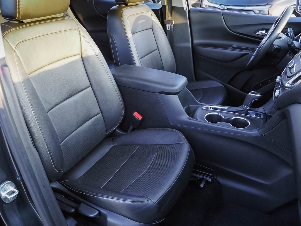 Used 2021 Chevrolet Equinox LT image 18