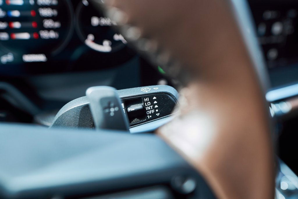 Used 2022 Porsche 911 Turbo S image 54