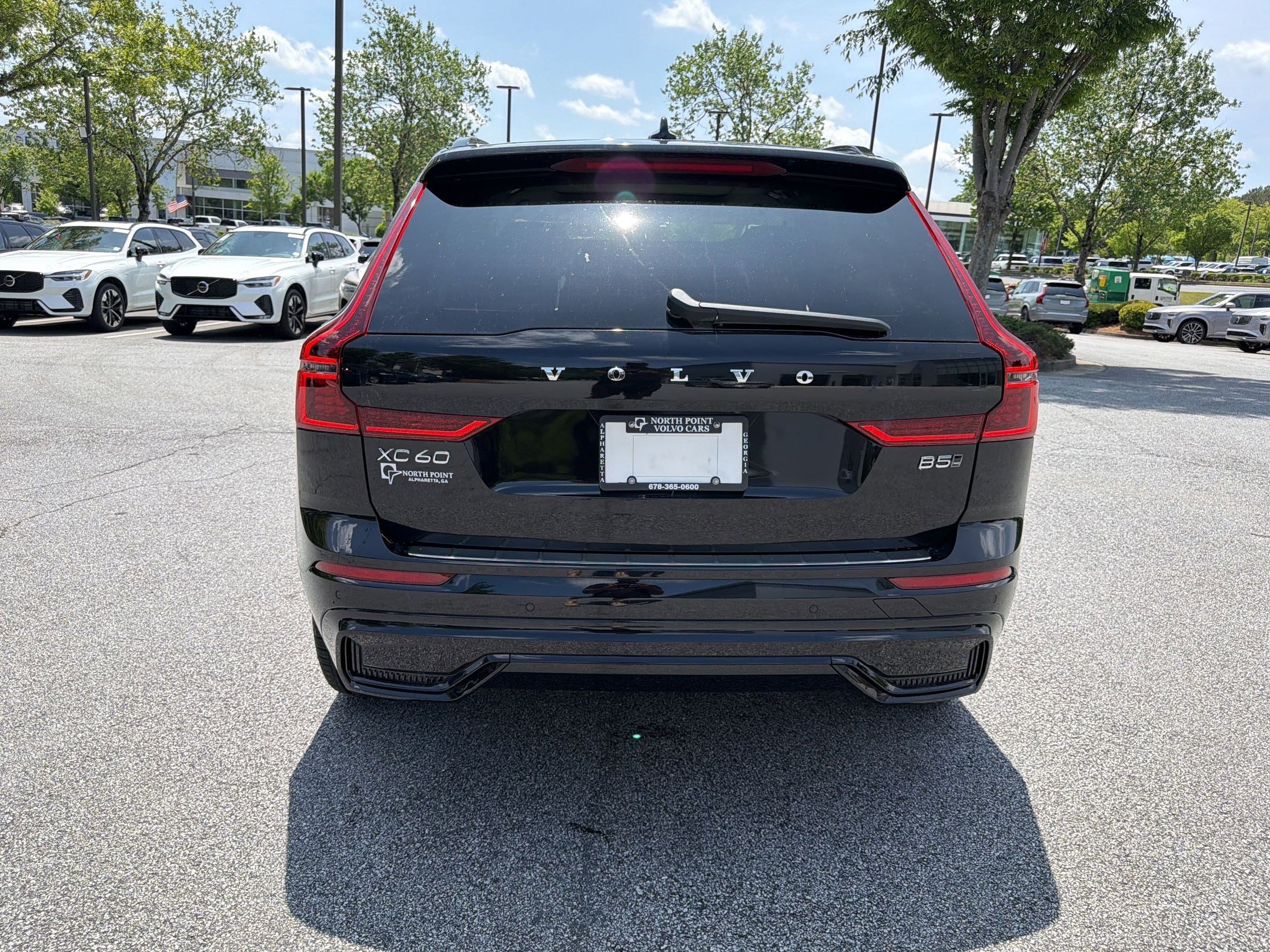 New 2026 Volvo XC60 B5 Ultra w/ Climate Package AWD/4WD image 10