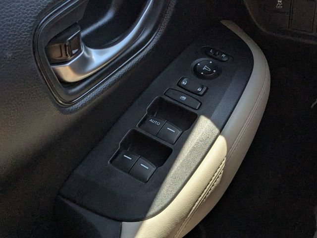 Used 2024 Honda HR-V LX image 19