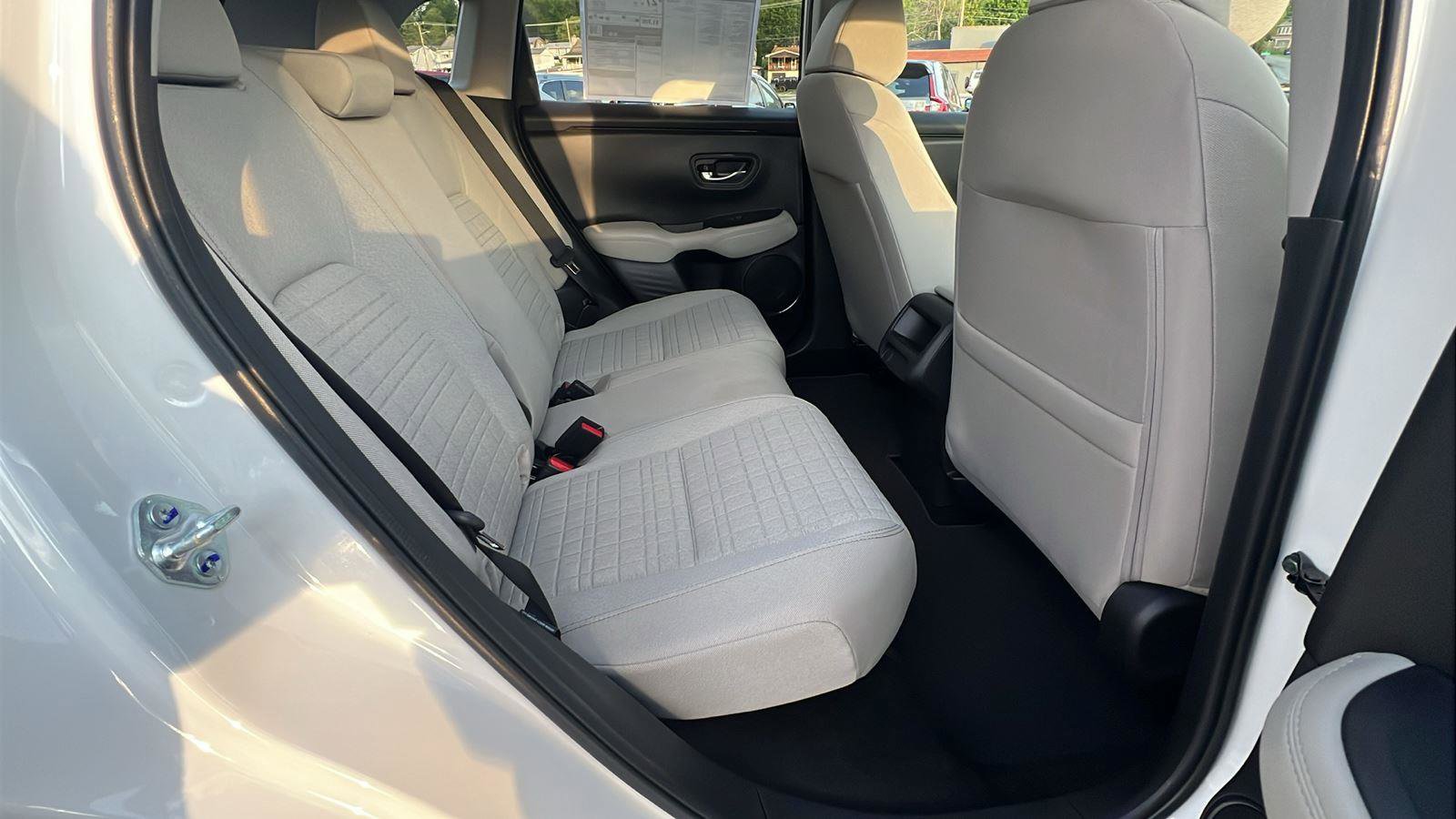 New 2027 Honda HR-V LX image 15
