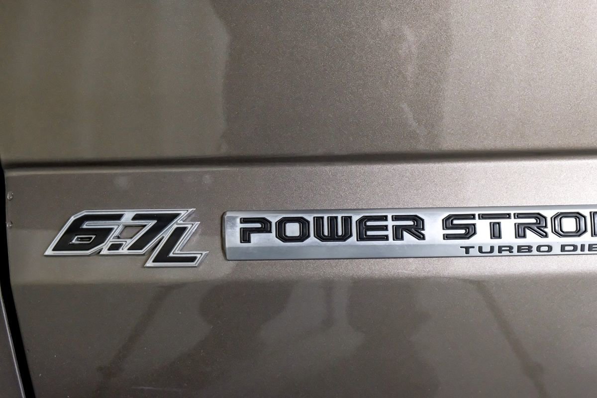 Used 2022 Ford F250 Lariat w/ Tremor Off-Road Package image 44