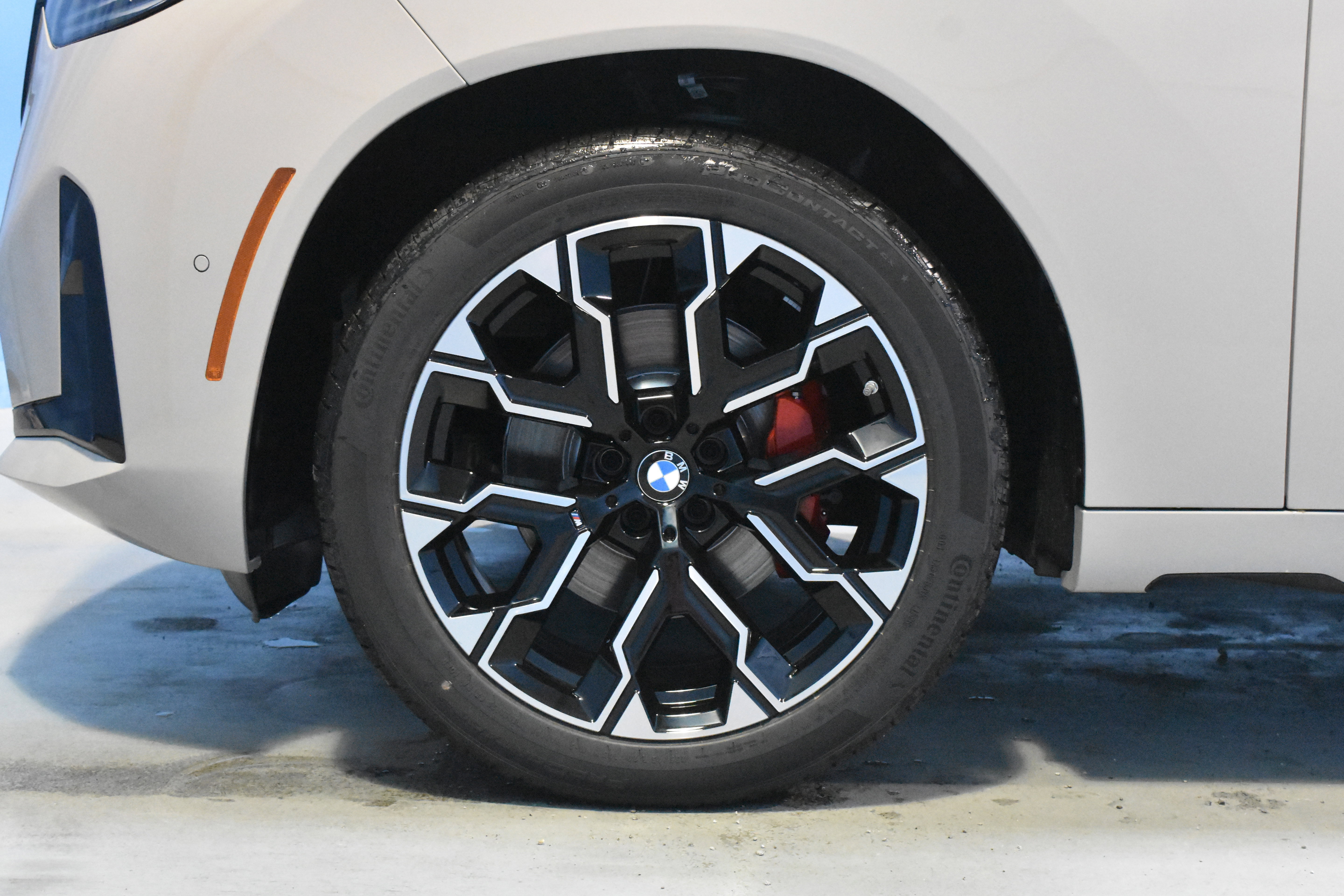 New 2026 BMW X3 xDrive30i w/ Premium Package AWD/4WD image 21