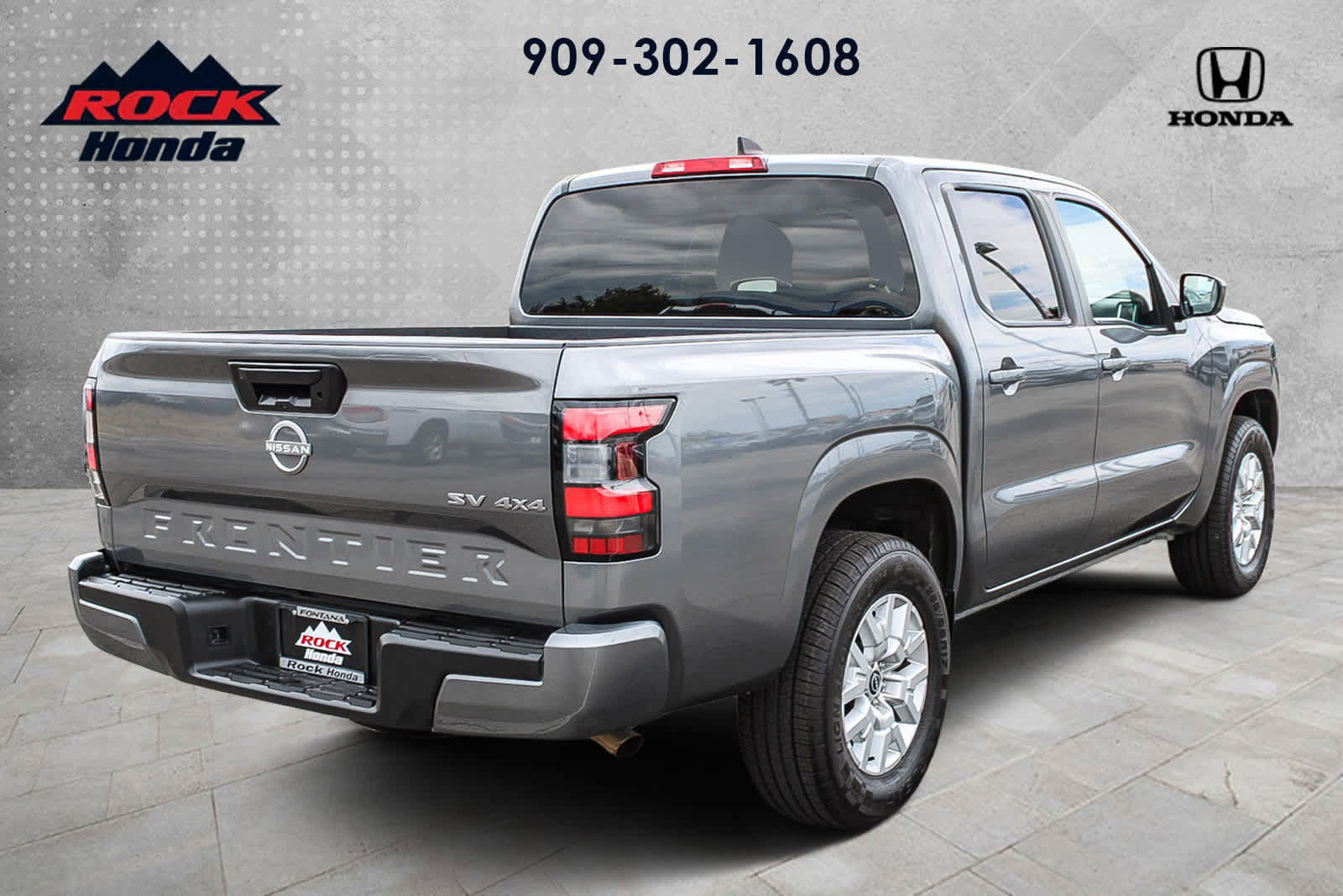 Used 2023 Nissan Frontier SV AWD/4WD image 6