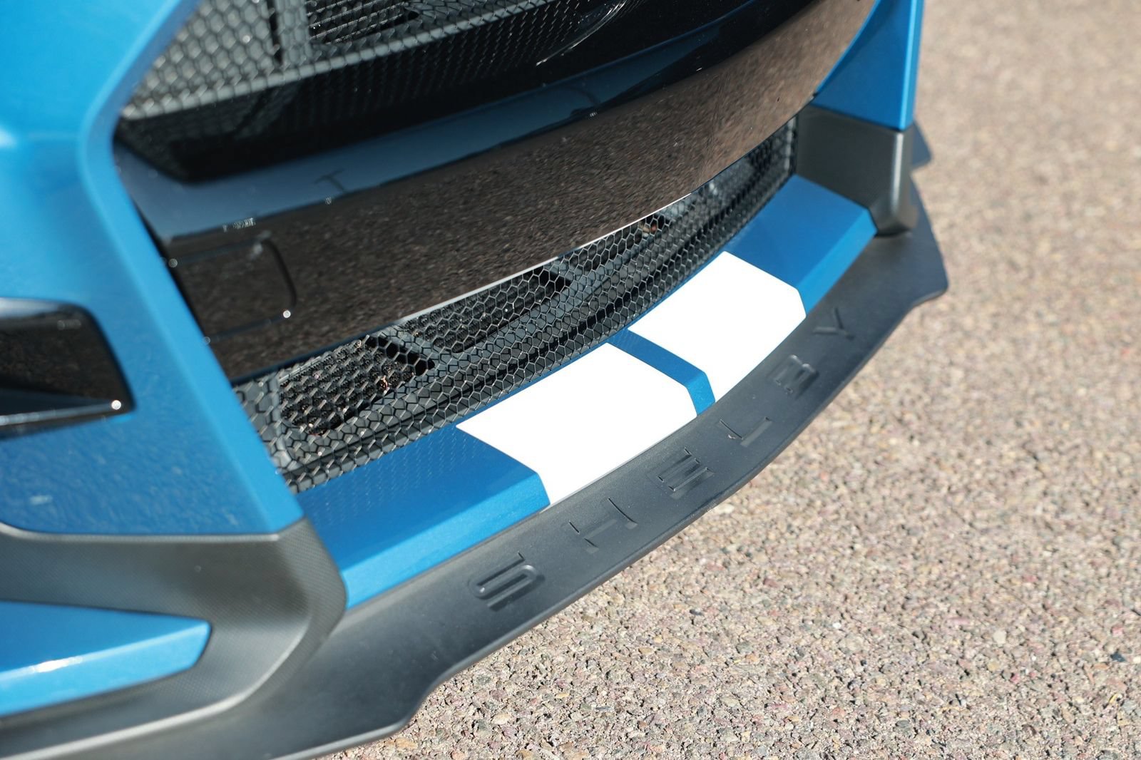 Used 2021 Ford Mustang Shelby GT500 w/ Technology Package RWD image 10