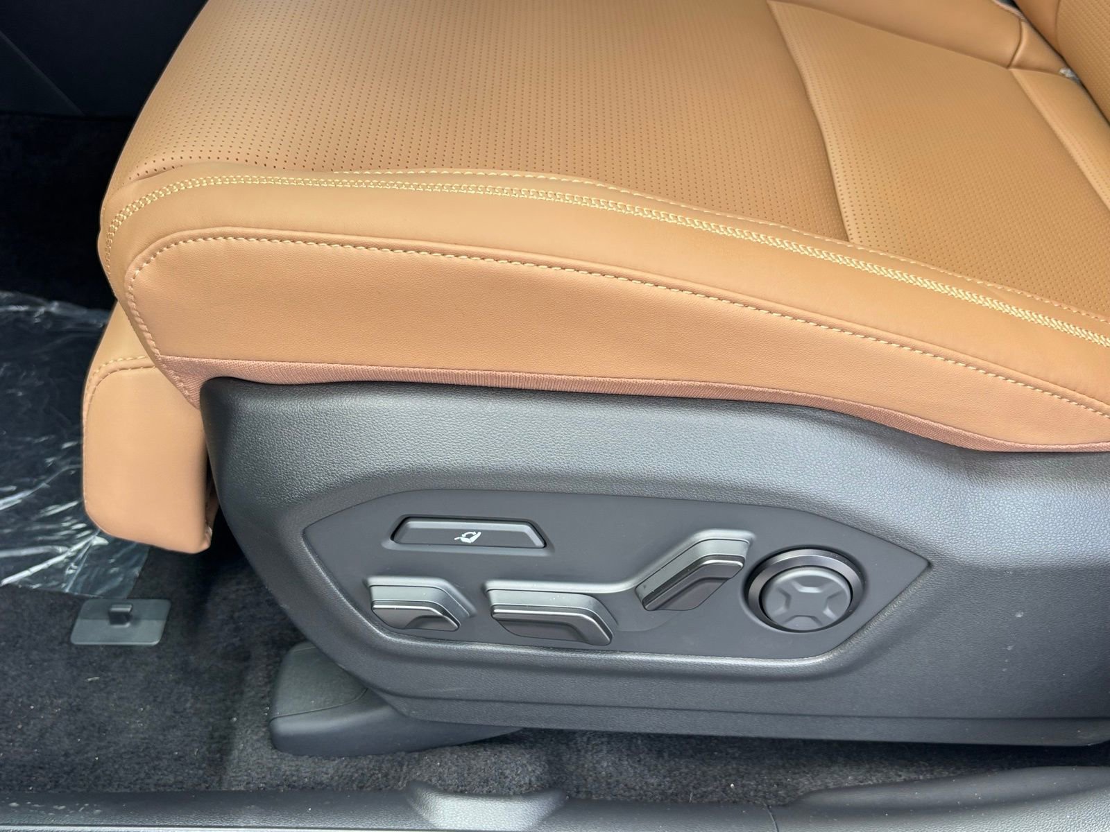 New 2026 Hyundai Santa Fe Calligraphy FWD image 21