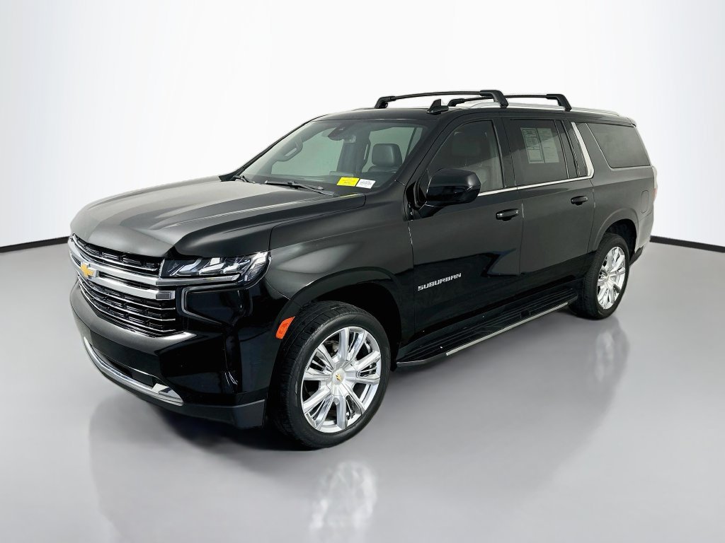 Used 2021 Chevrolet Suburban LT AWD/4WD image 3