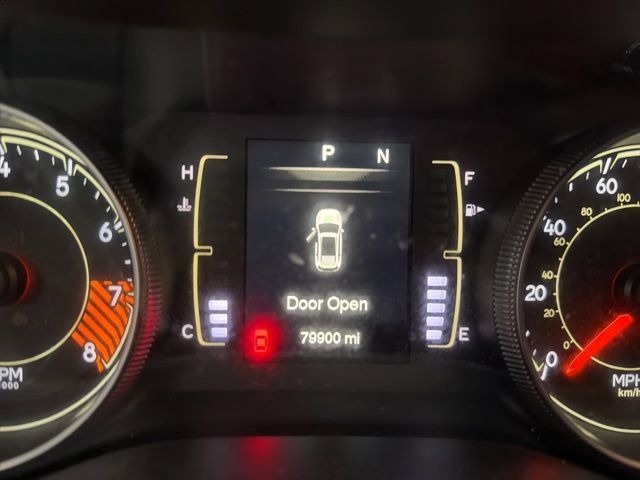 Used 2014 Jeep Cherokee Latitude FWD image 17