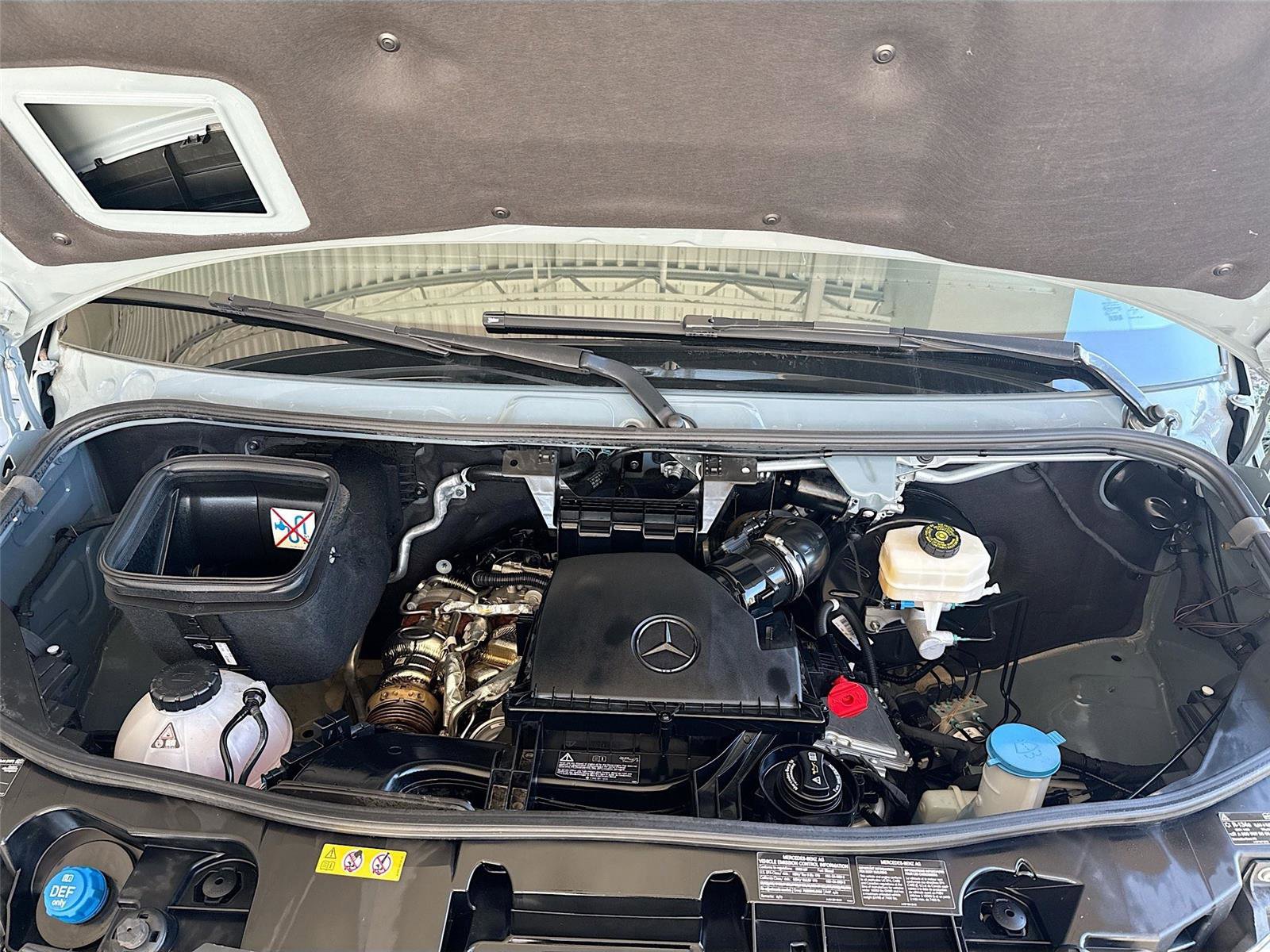 Used 2023 Mercedes-Benz Sprinter 2500 image 34