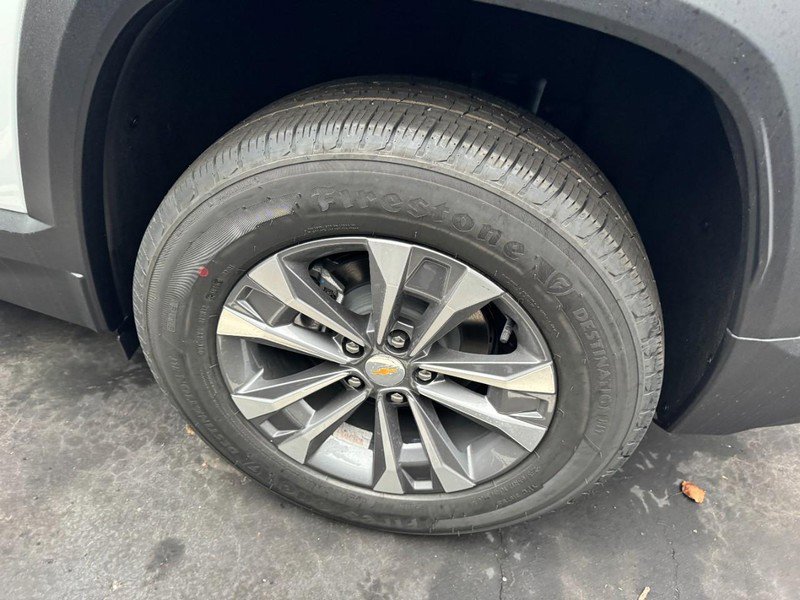 New 2026 Chevrolet Equinox LT w/ Safety and Technology Package image 4