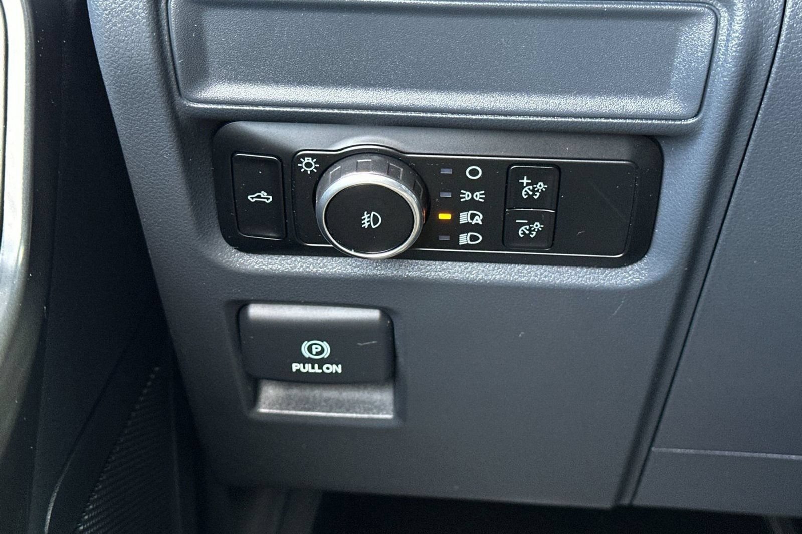Used 2024 Ford F150 STX RWD image 34
