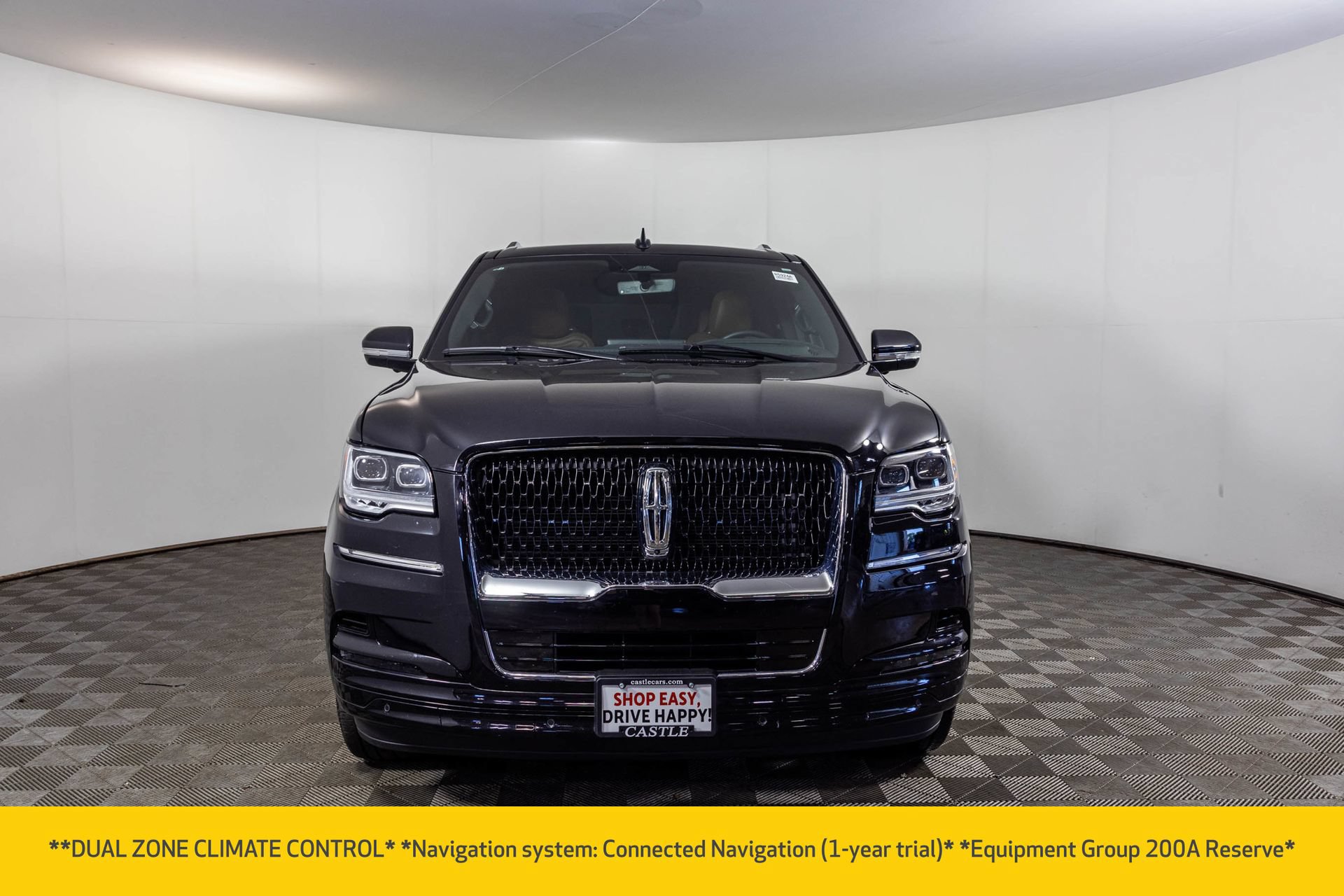 Used 2024 Lincoln Navigator Reserve w/ Monochromatic Package AWD/4WD image 17