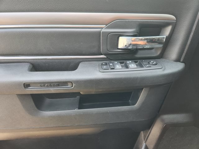 Used 2024 RAM 1500 Warlock RWD image 24