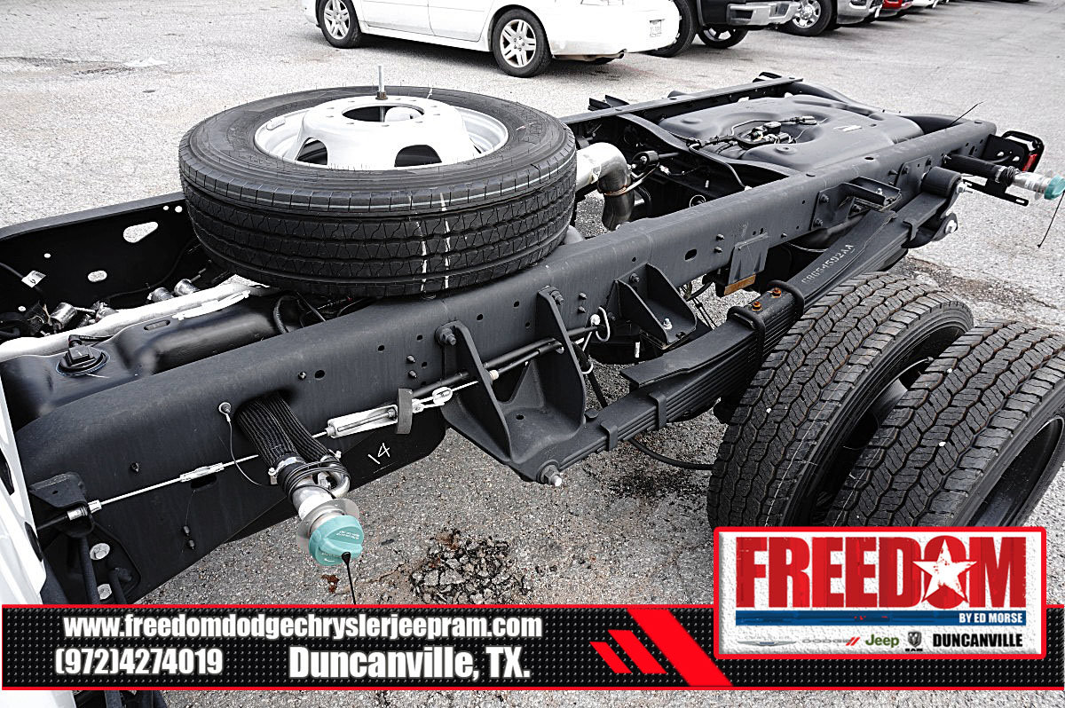 New 2026 RAM 4500 Tradesman w/ Cold Weather Group AWD/4WD image 42