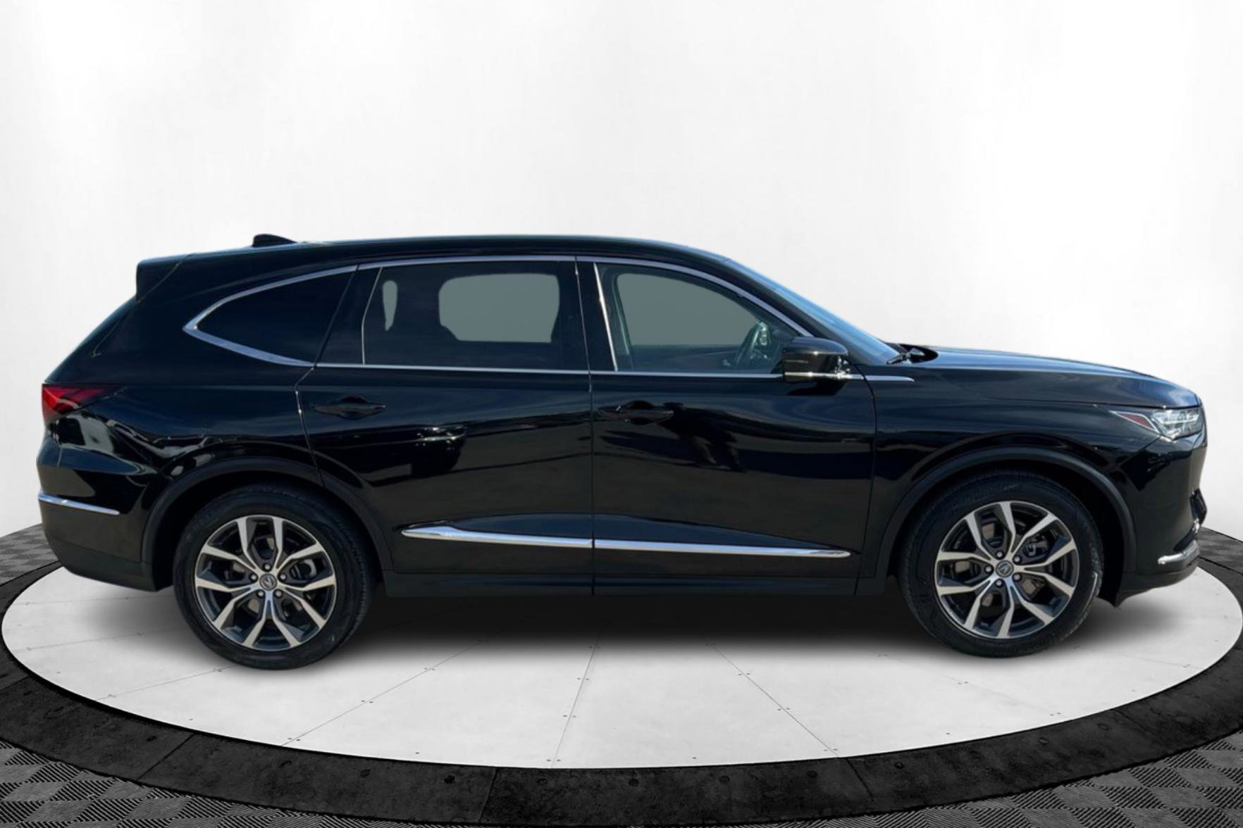 Used 2023 Acura MDX FWD w/ Technology Package image 6