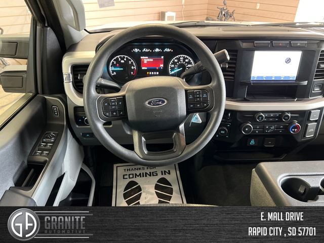Used 2024 Ford F350 XLT image 13