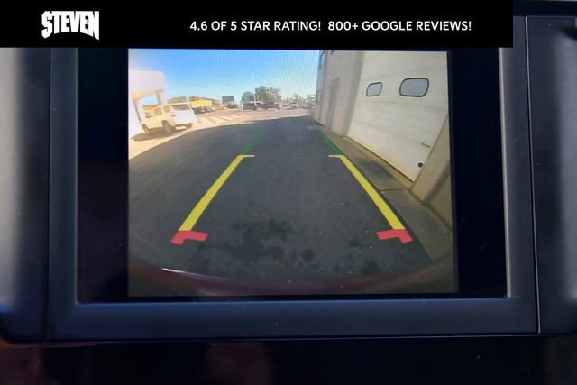 Used 2020 Chrysler Pacifica Touring-L image 21