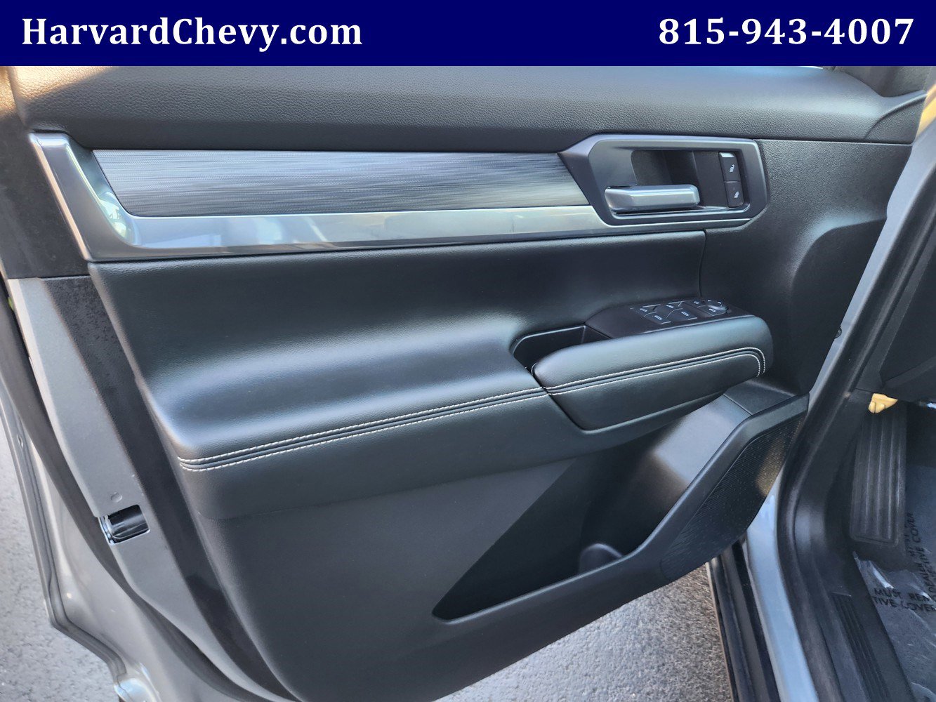 Certified 2025 GMC Terrain Elevation image 32