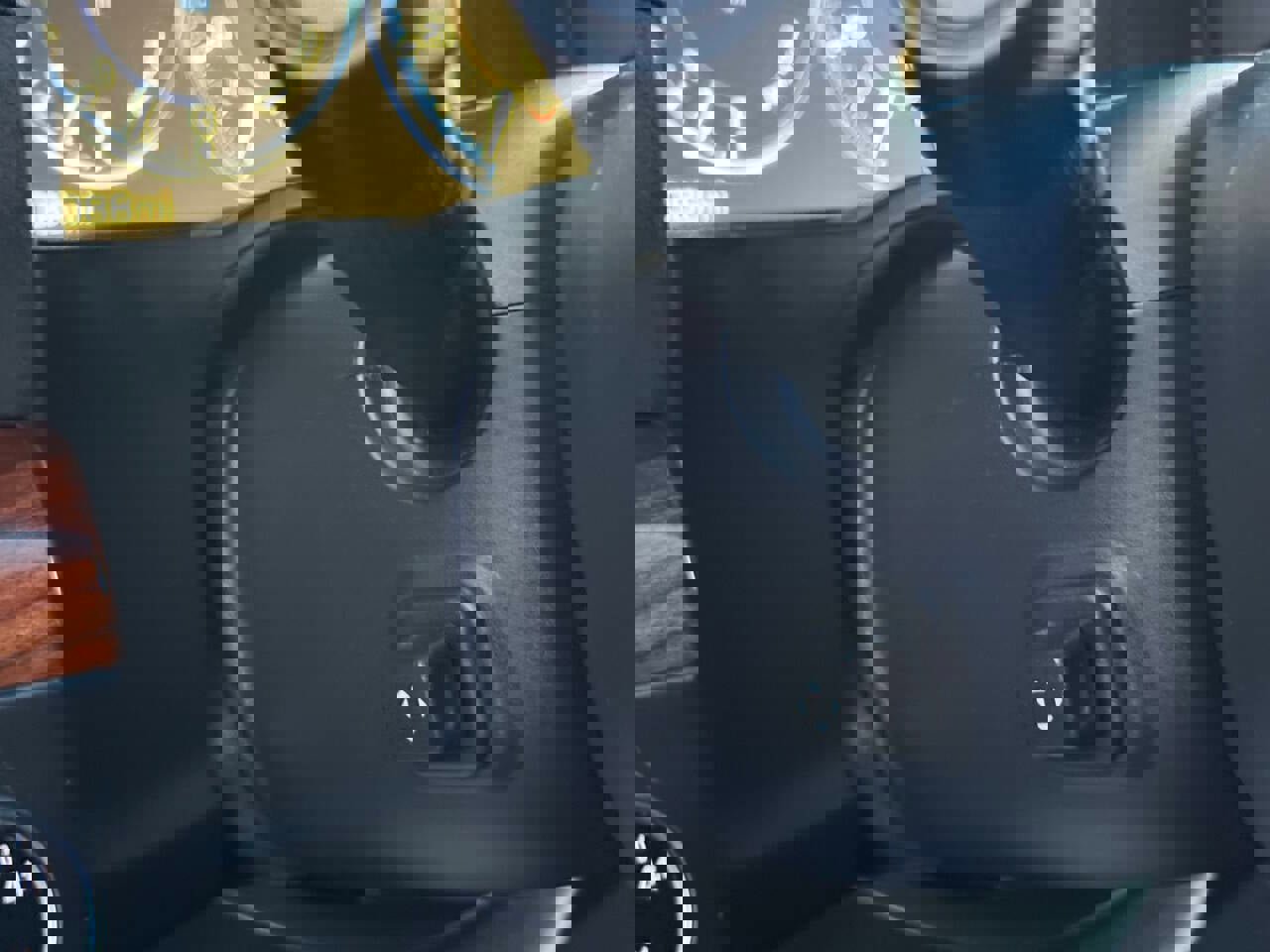 Used 2015 Cadillac Escalade Luxury image 26