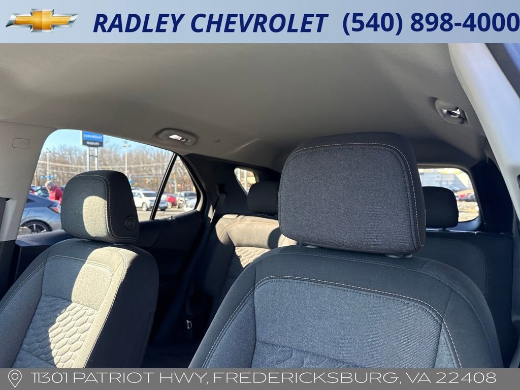 Used 2020 Chevrolet Equinox LT image 2