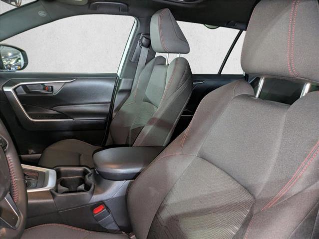 Used 2021 Toyota RAV4 SE w/ Weather & Moonroof Package AWD/4WD image 18