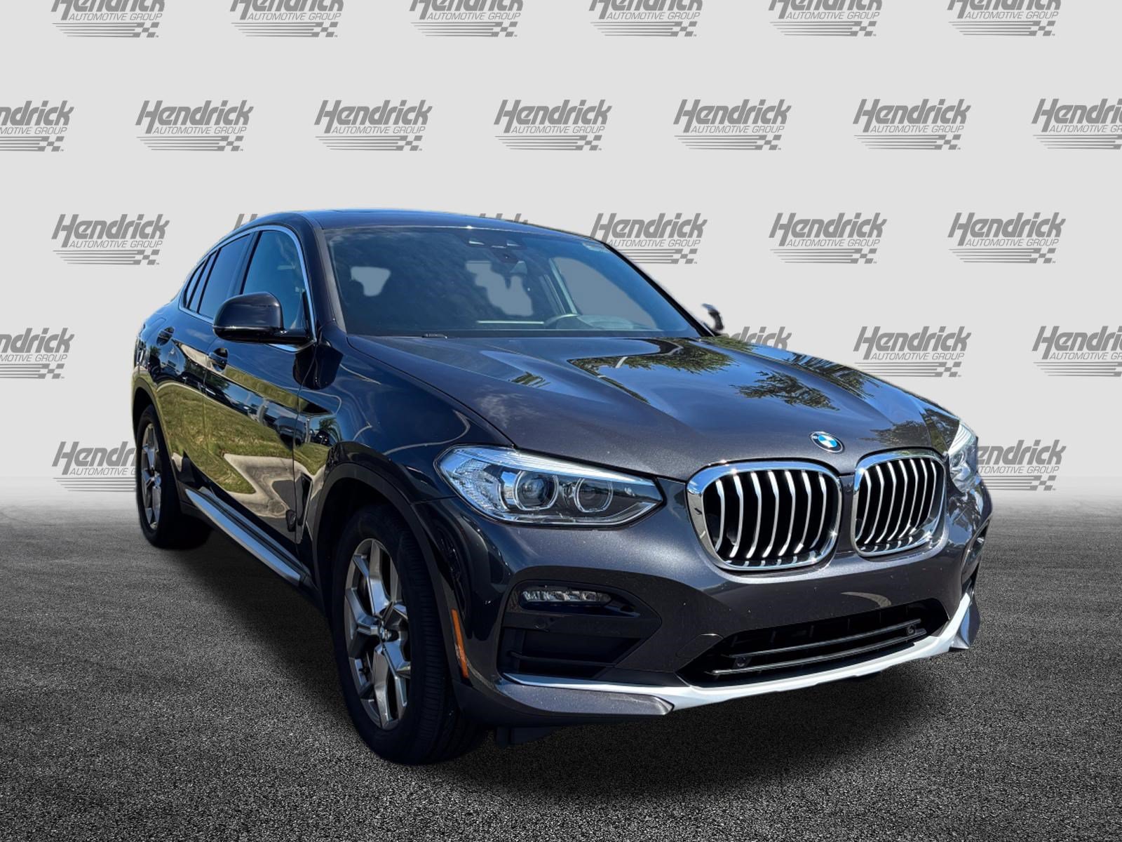 Used 2021 BMW X4 xDrive30i w/ Premium Package AWD/4WD image 5