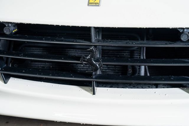 Used 2016 Ferrari California T image 27