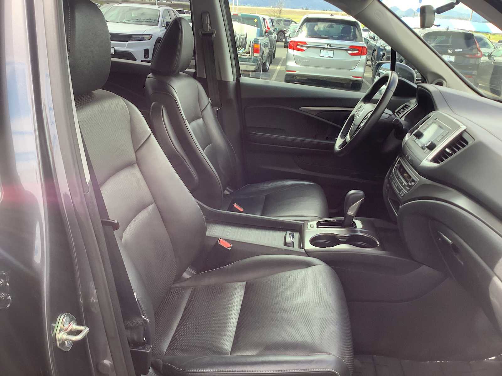 Certified 2017 Honda Ridgeline RTL image 14