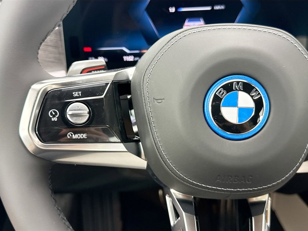 New 2026 BMW i7 xDrive60 AWD/4WD image 11