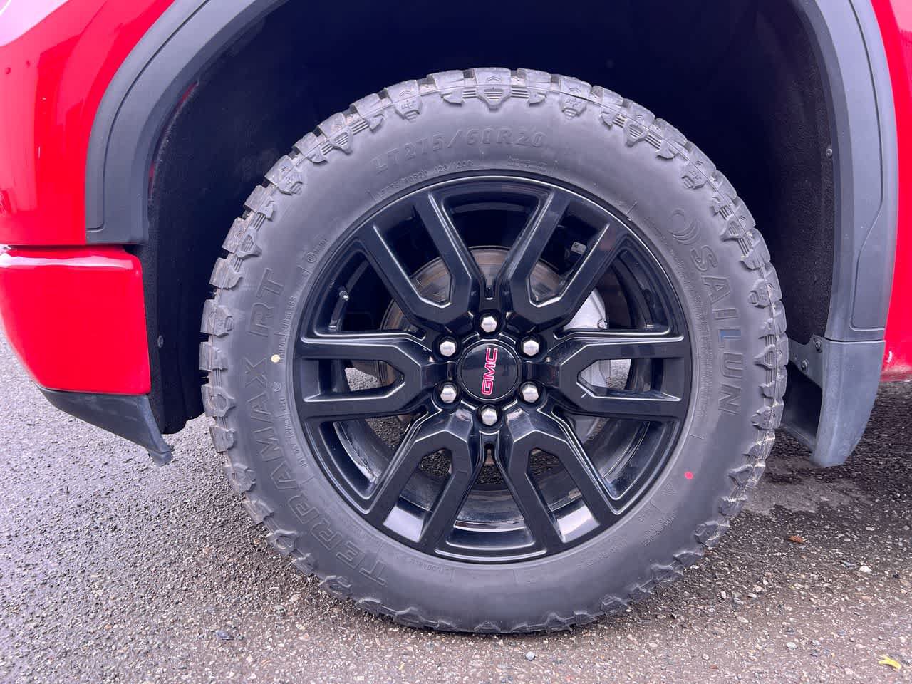 Used 2021 GMC Sierra 1500 Elevation w/ LPO, Elevation Black Package AWD/4WD image 10