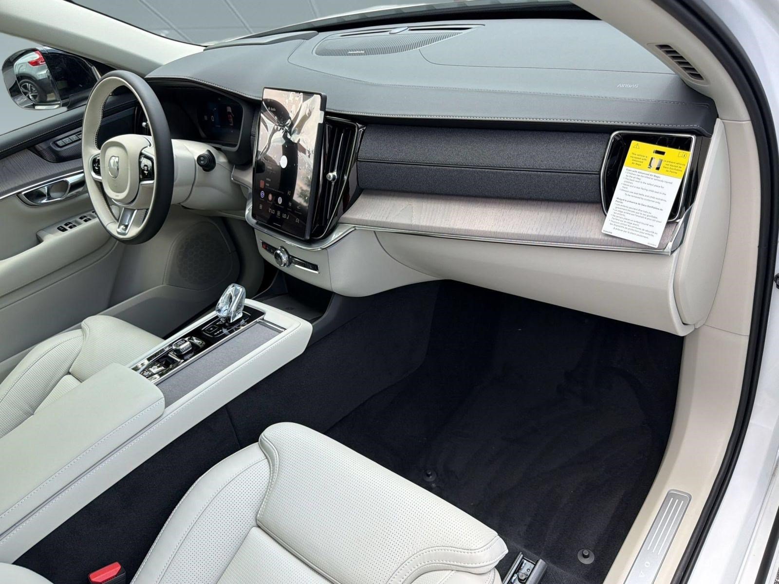 New 2026 Volvo XC90 B6 Ultra w/ Protection Package AWD/4WD image 31