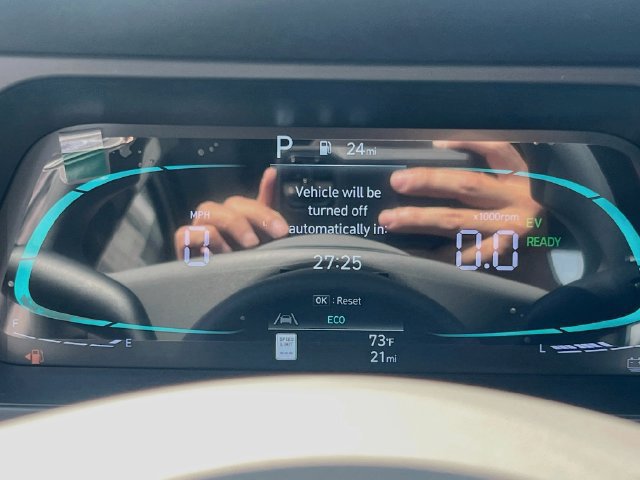 New 2026 Hyundai Elantra Hybrid FWD image 15