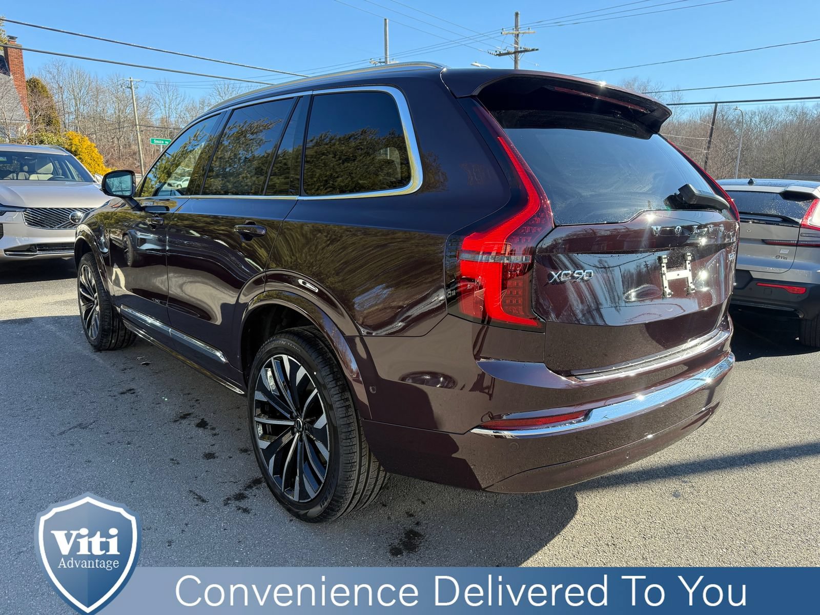 New 2026 Volvo XC90 B5 Plus w/ Protection Package Premier AWD/4WD image 6