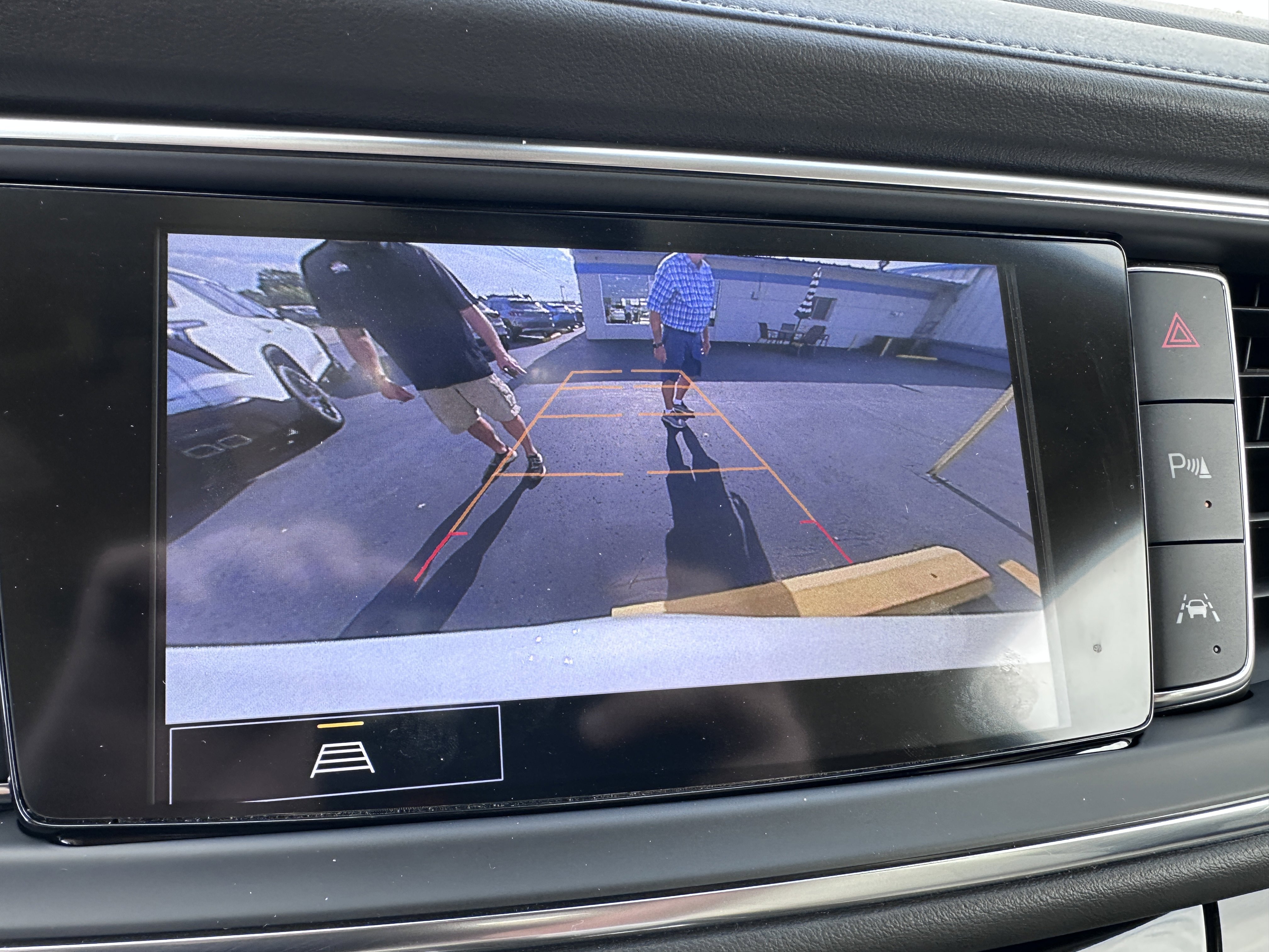 Used 2023 Buick Enclave Essence w/ Experience Buick Package image 23