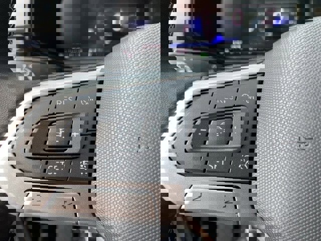 New 2025 Volkswagen Taos S image 29