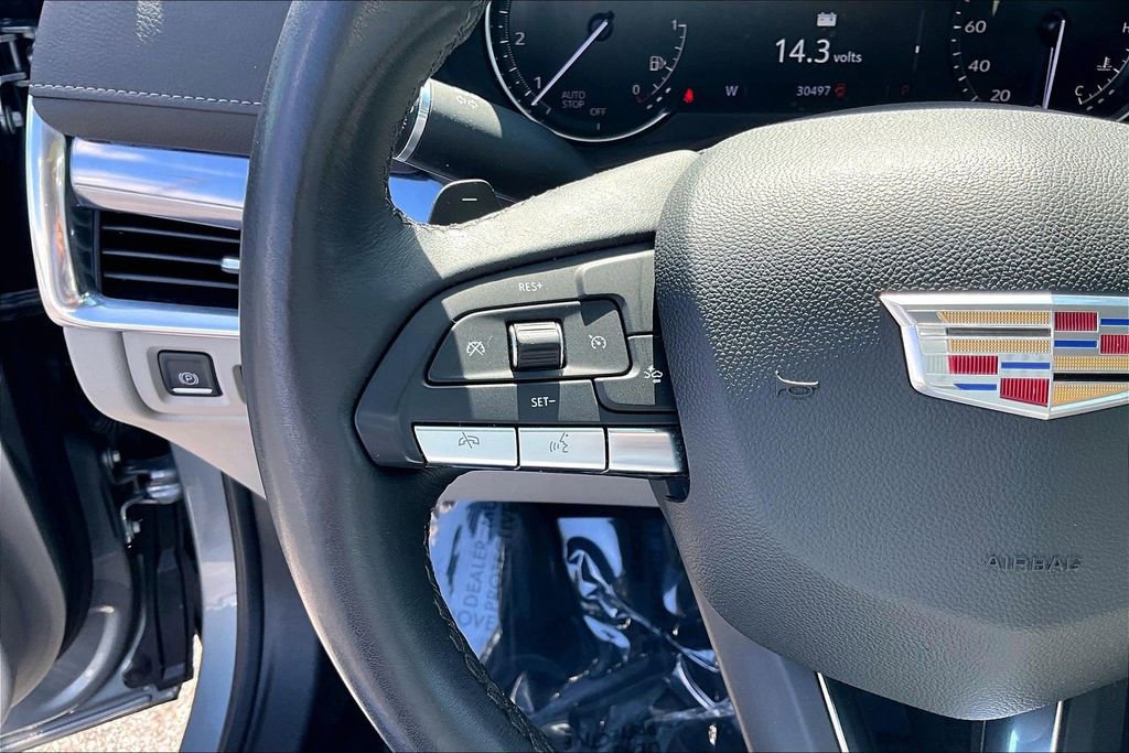 Certified 2023 Cadillac XT4 Luxury w/ Driver Awareness Package image 11