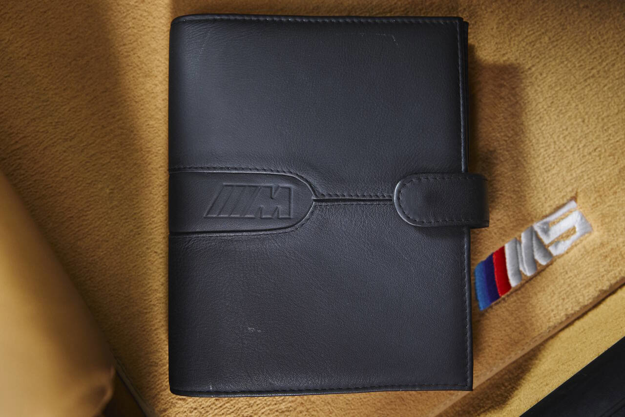 Used 2003 BMW M5 image 97