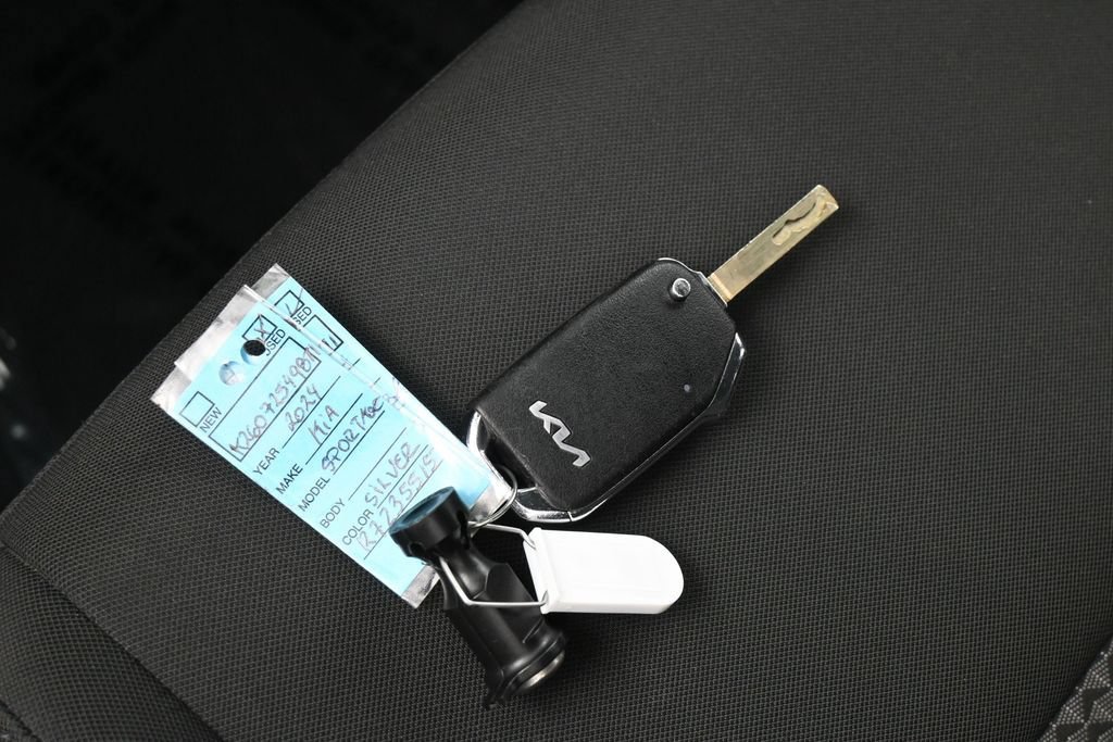 Used 2024 Kia Sportage LX AWD/4WD image 19