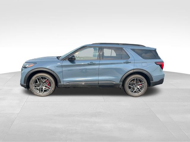 Used 2026 Ford Explorer ST-Line w/ ST-Line Street Pack AWD/4WD image 2